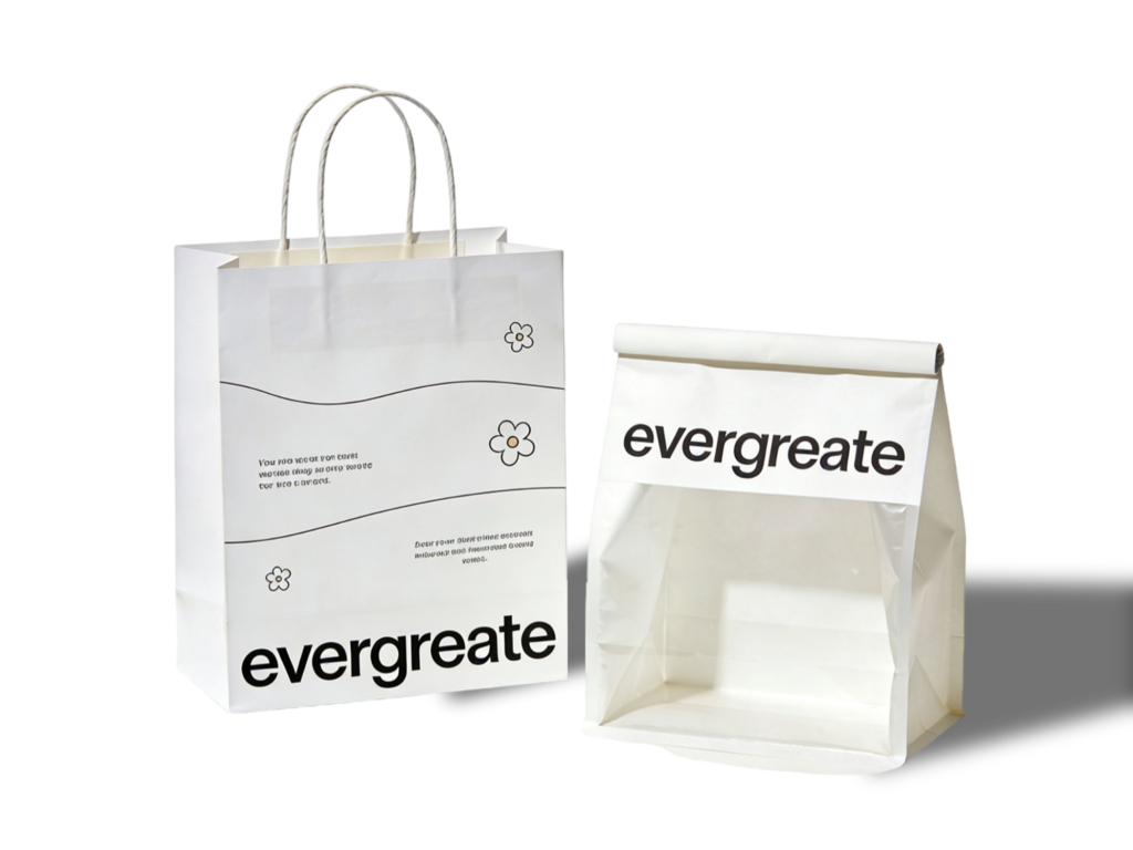 Packing paper bags for bakery retail and takeaway packaging